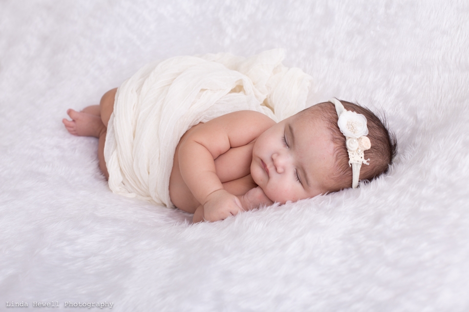 10 Week Old Baby Girl Mobile Session - Perth Newborn Photographer ~ Linda  Hewell Maternity & Newborn Photography